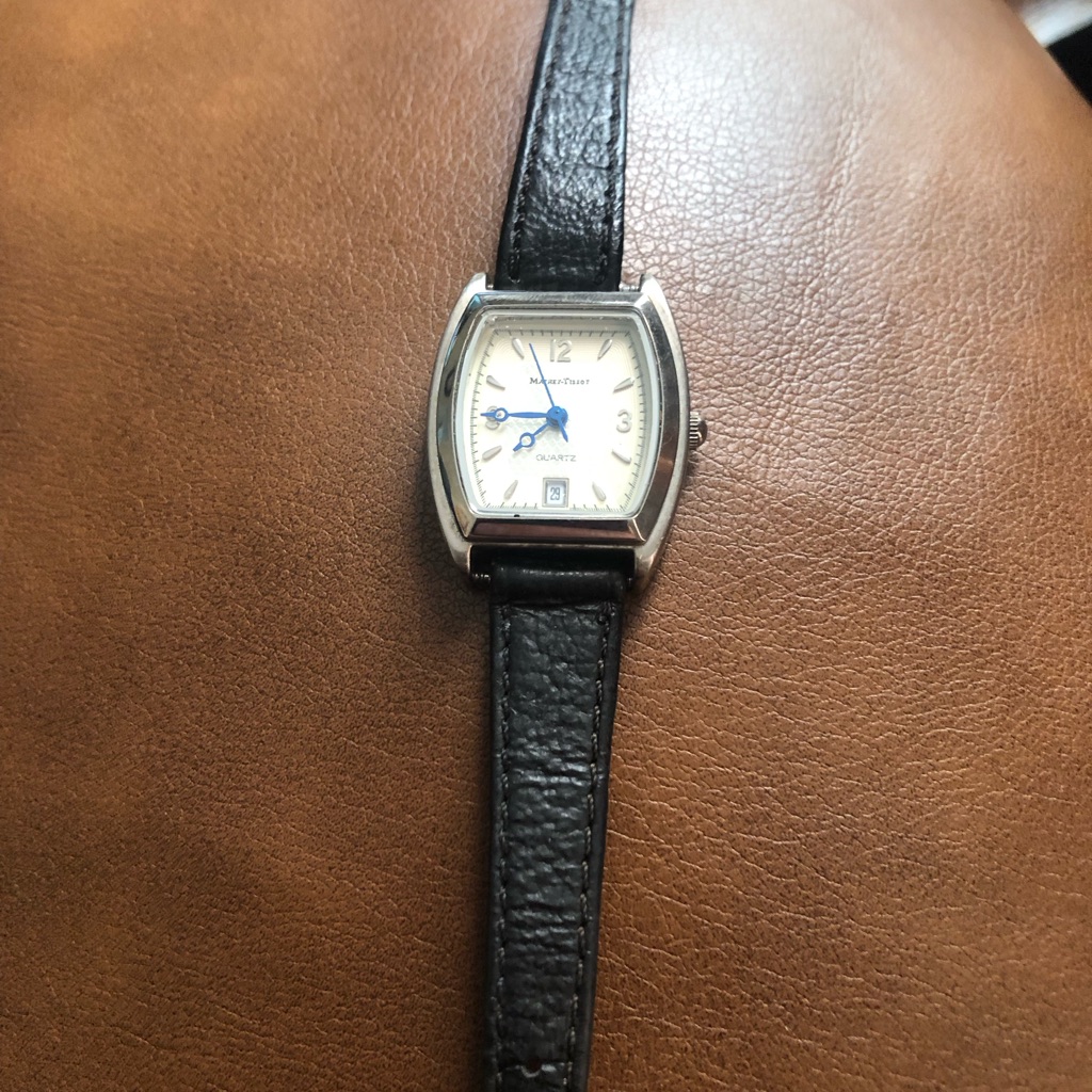Black Leather Strap Watch Black Leather Strap Watch